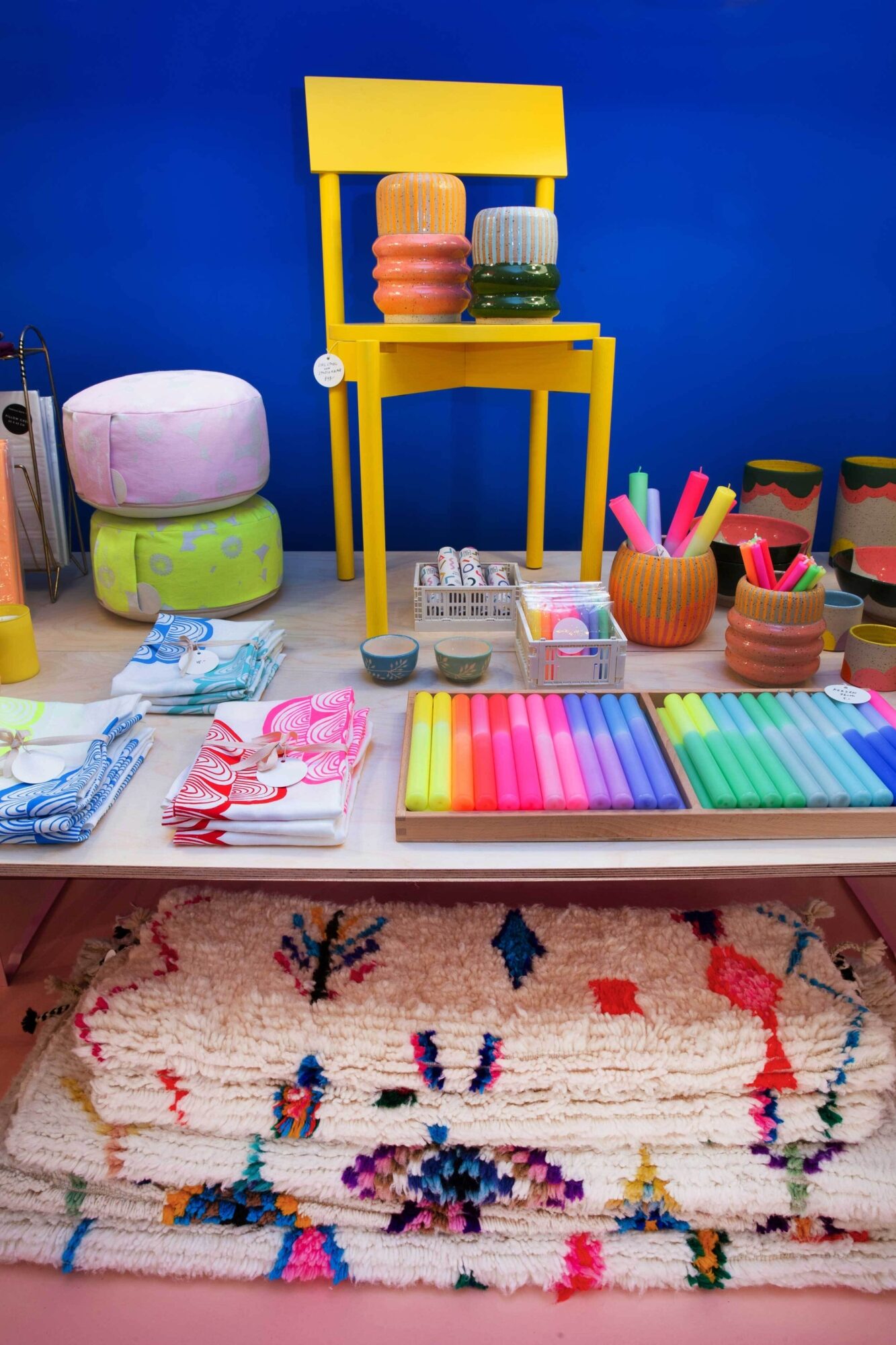 Laden Detail2 Tribeka